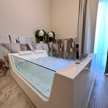 Nerina Hotel Катания Екстериор снимка