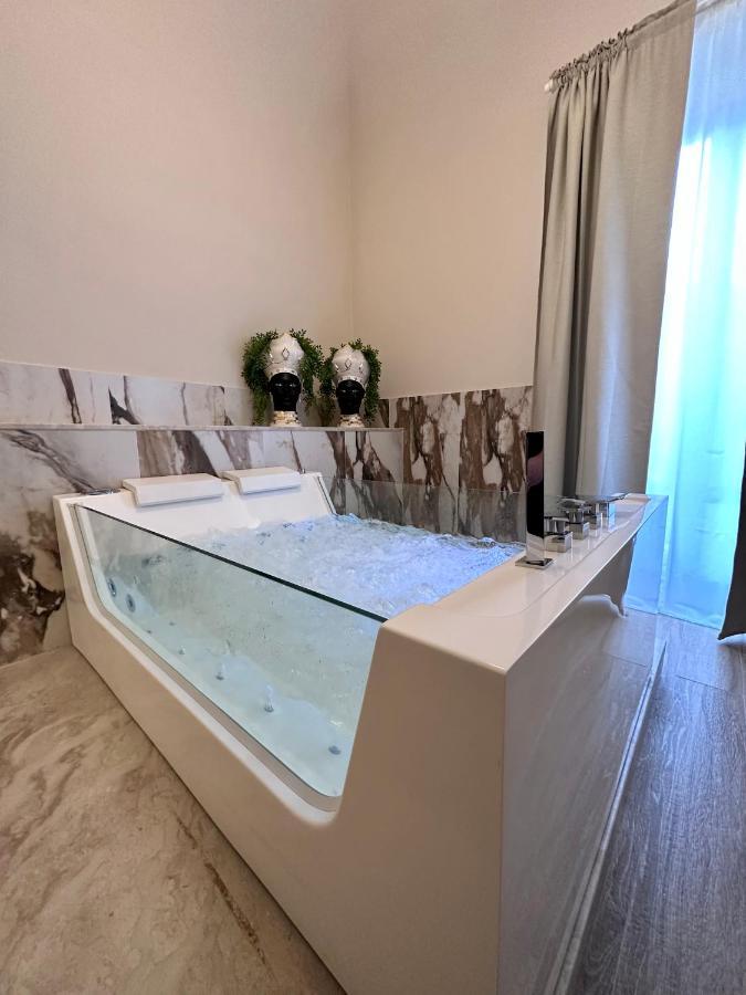 Nerina Hotel Катания Екстериор снимка